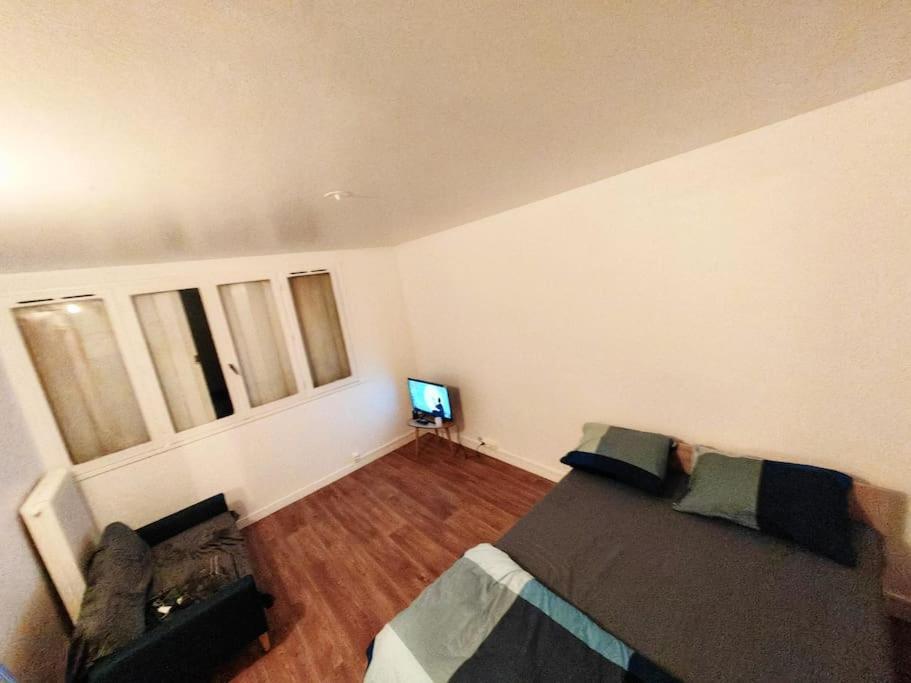 F1 Equipe Avec Ascenseur, Parking Et Pres Des Transports Apartment Argenteuil Ngoại thất bức ảnh